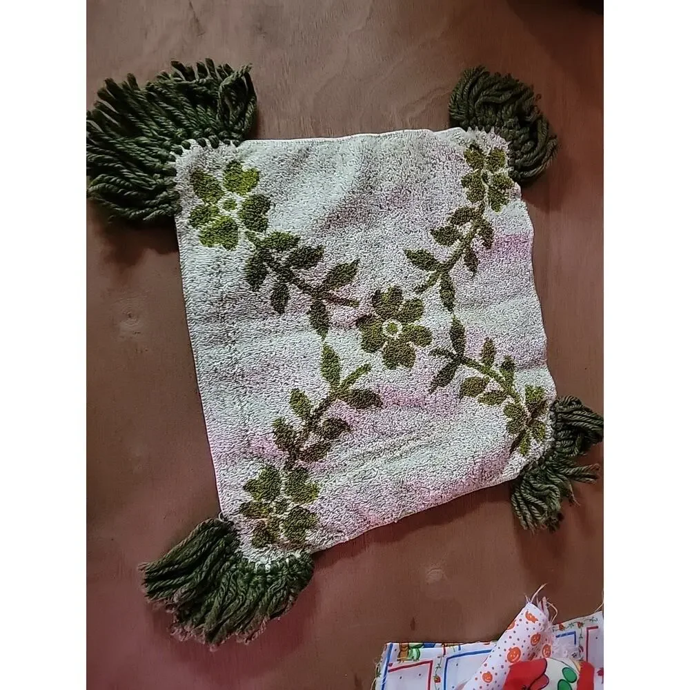Vintage Green And White Floral Washcloth 60s 70s Project Fringe